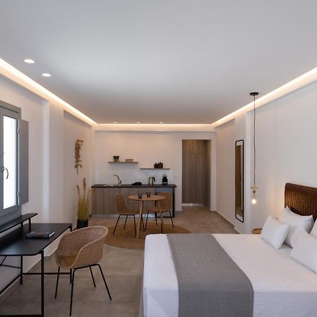El Destino Suites อาโกรตีรี ภายนอก รูปภาพ
